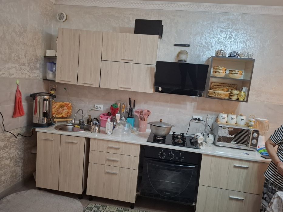 Продам кухонный гарнитур