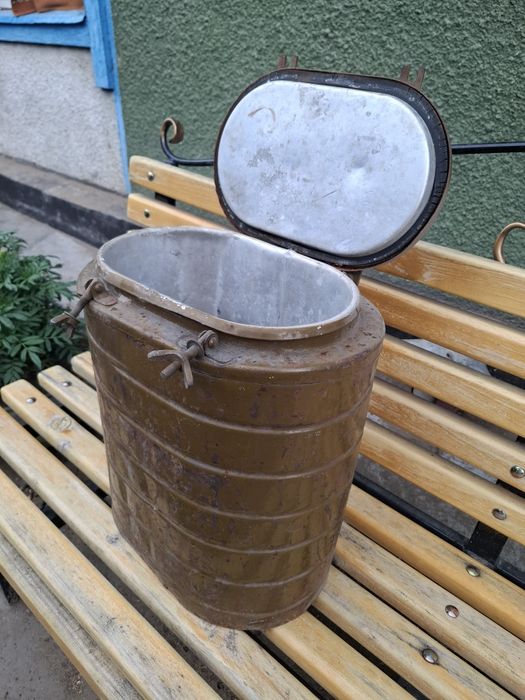 Термос  армейский б/у