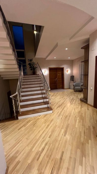 Продается дом 5 комнат, ориентир: IT Park, 6,7 соток 350м²