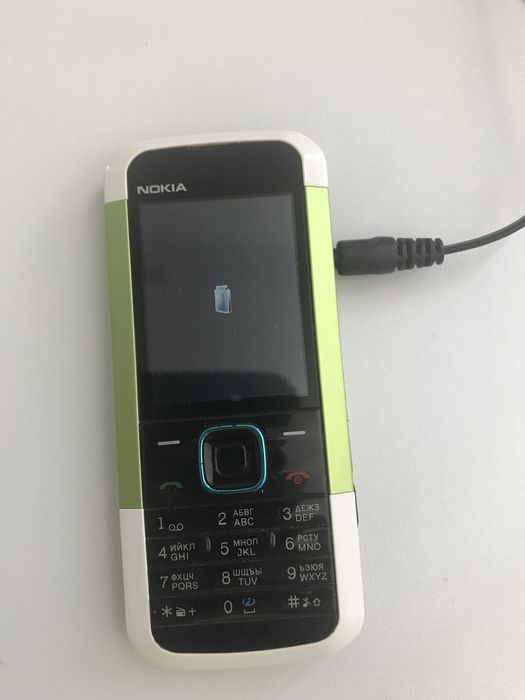 Nokia 5000 телефон кнопочный