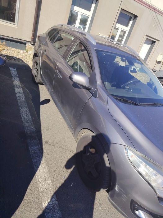 Vând megane 3, 1.5dci,110cp,2013