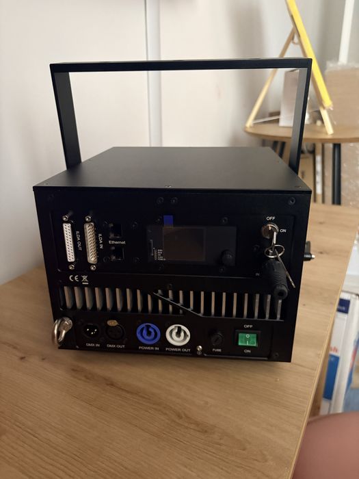 Vand Pachet Profesional Laser