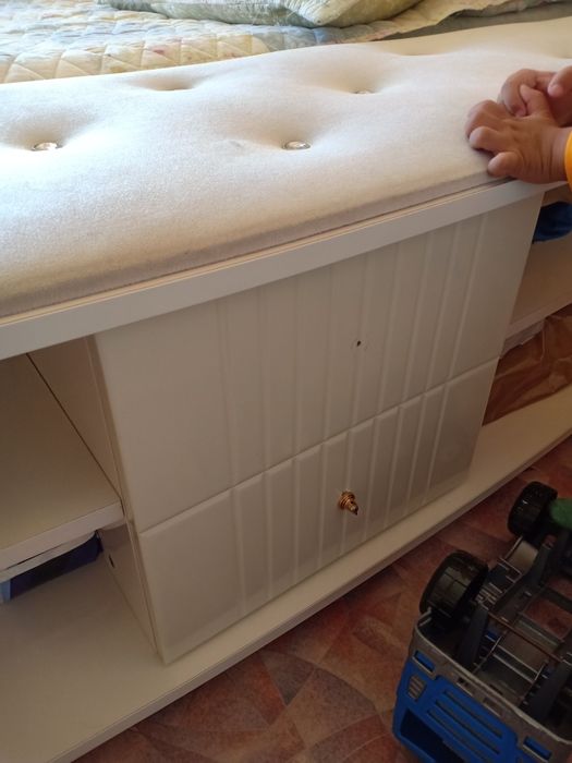 Спальная гарнитура 500000