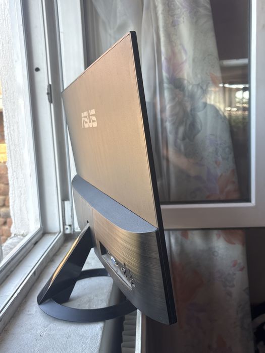 Монитор Asus 100hz