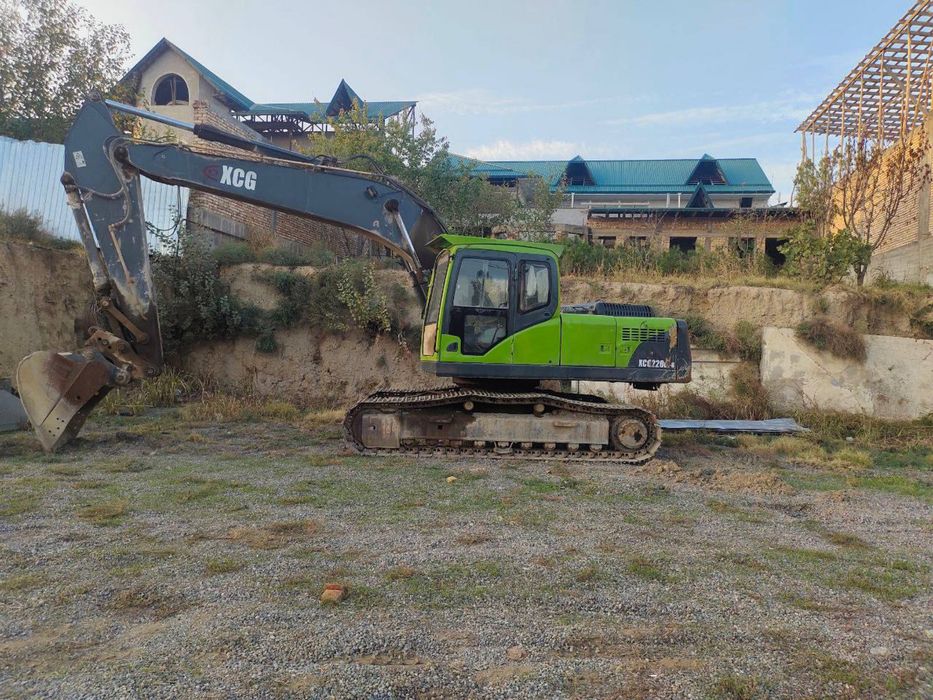 Экскаватор XCG 220 LC-8