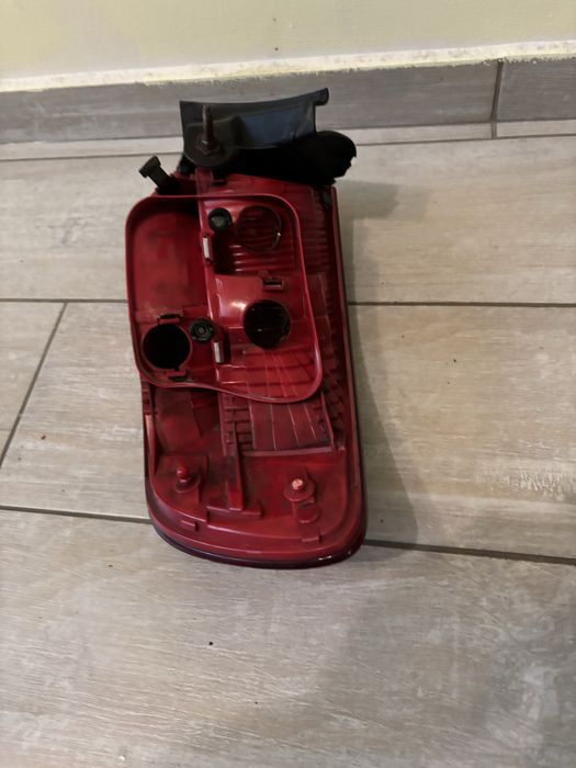 Ляв стоп за audi a3 8p