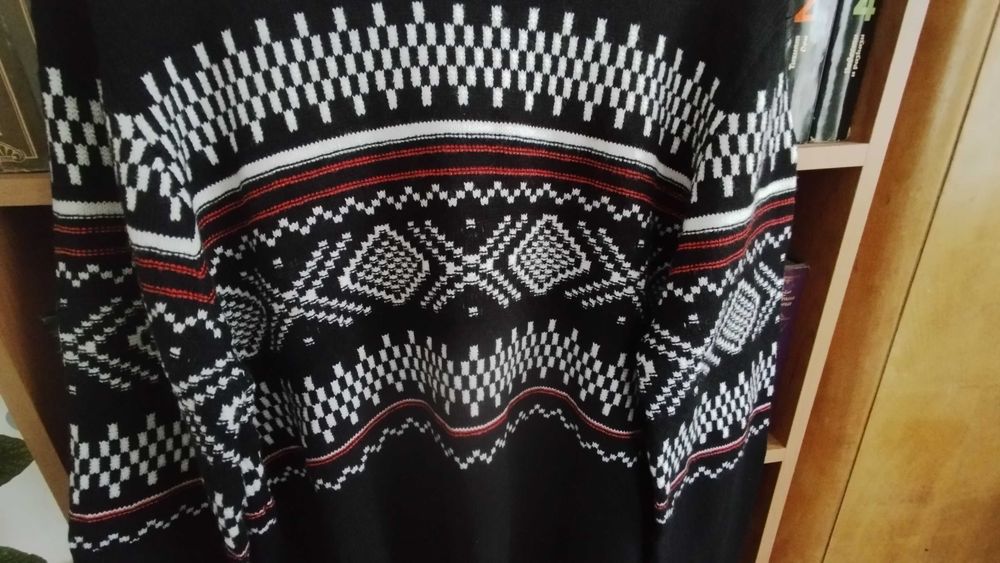 Мъжки черен  пуловер