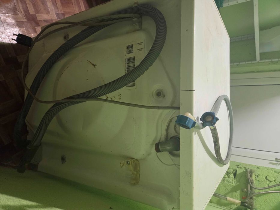 Пералня John Lewis