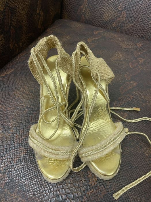 Златни еспадрили естествена  кожа 36