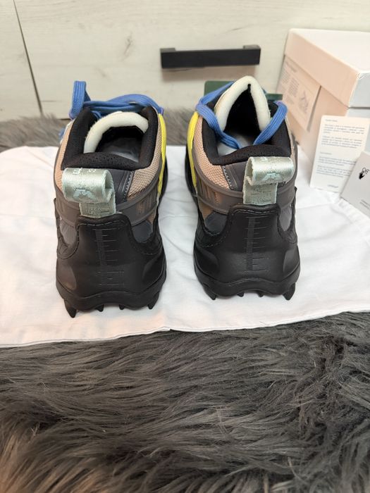Off White Odsy brown 44