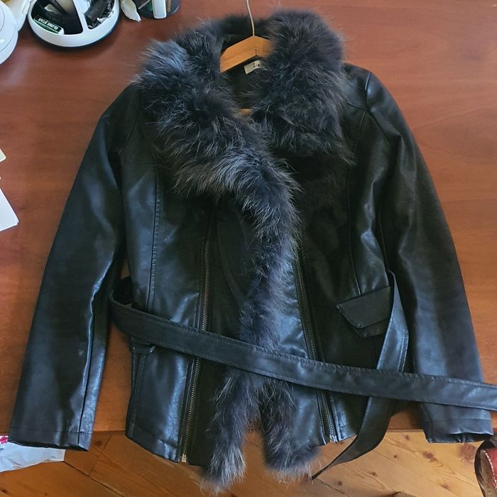 Курточка из эко кожи