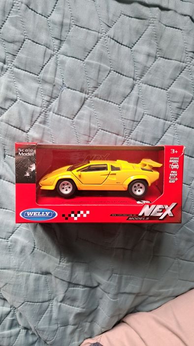 Welly NEX: Lamborghini countach LP 500 S