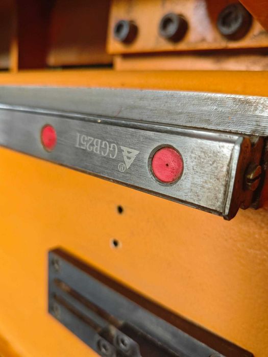 чпу фрезерно гравировальный 1325 серво двигатели