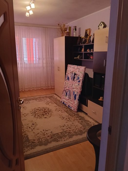 Apartament cu 2 camere decomandat