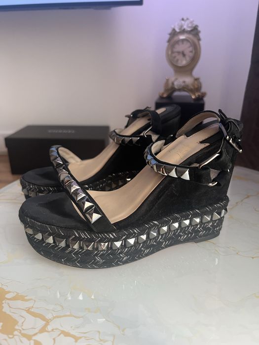 Сандали Louboutin
