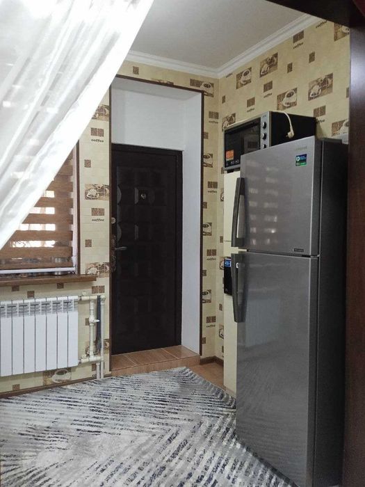 Продаётся своя квартира на Карасу-1 2/1/5