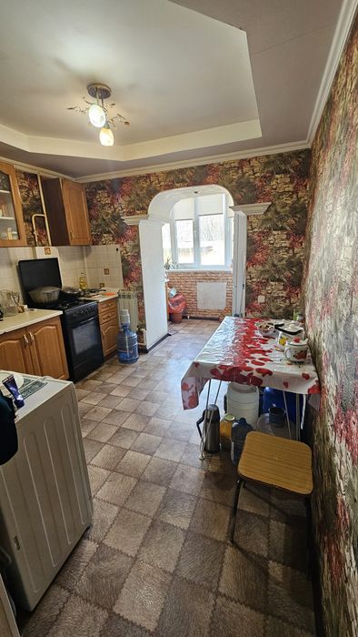 Продам 2-х комн. квартиру район Досааф