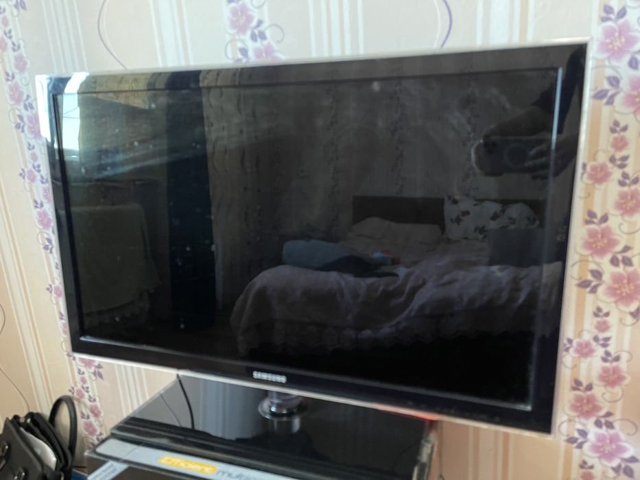 Телевизор