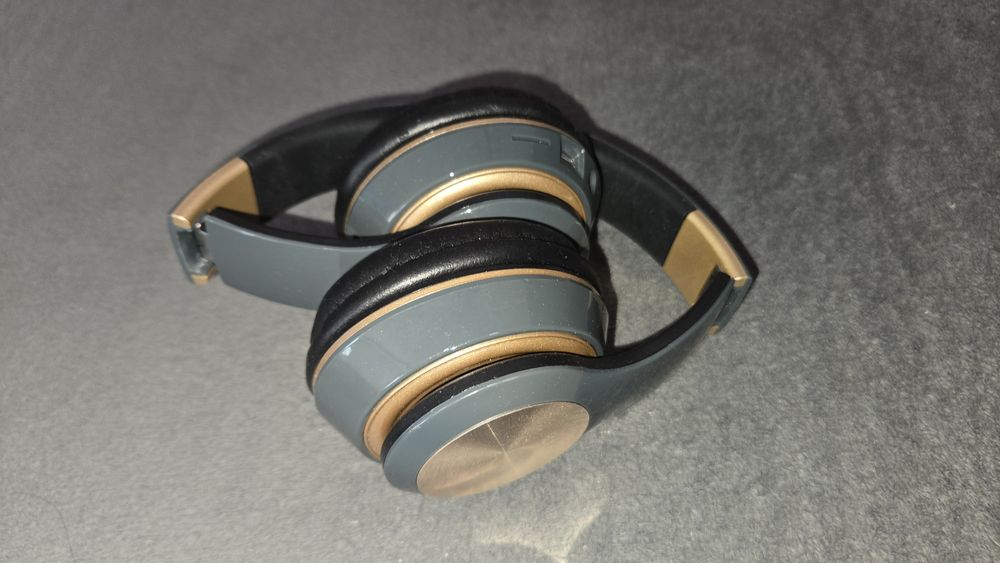 Слушалки блутут, Bluetooth headphones over ear