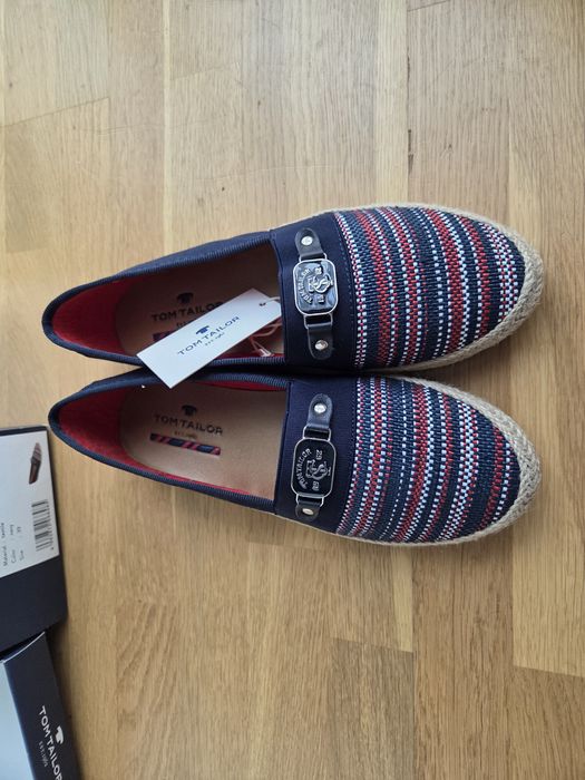 Vand espadrile noi Tom Tailor- culoare bleumarin