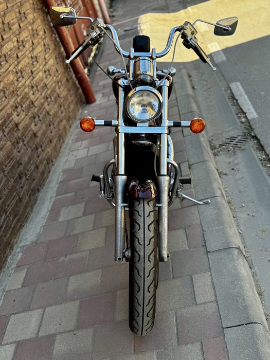 Suzuki Intruder VS 700