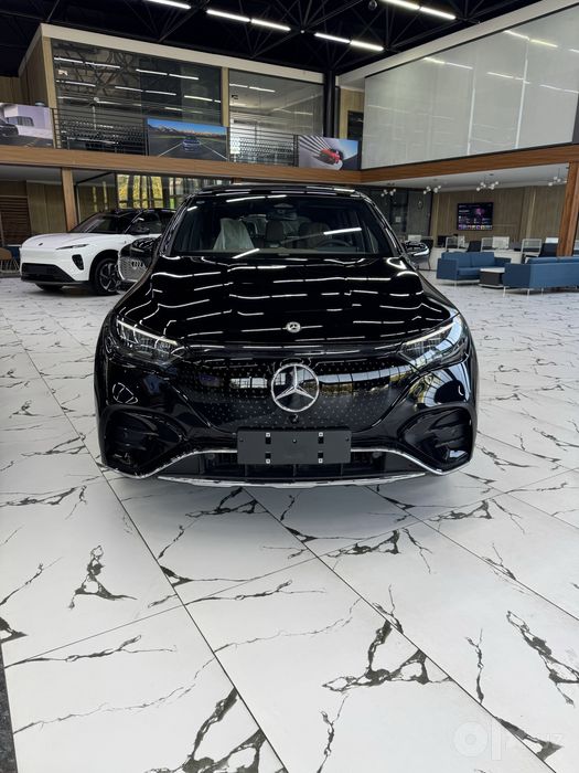 Mercedes Benz EQE 500