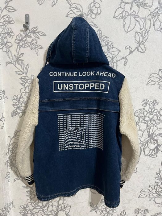 Джинсовая куртка