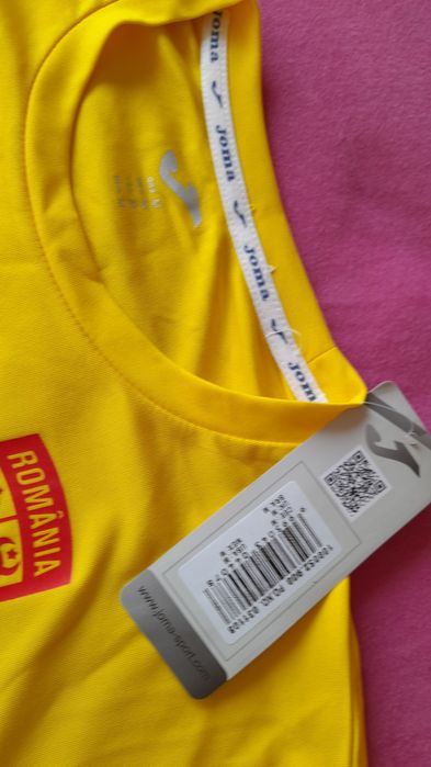 Tricou al echipei naționale oficial