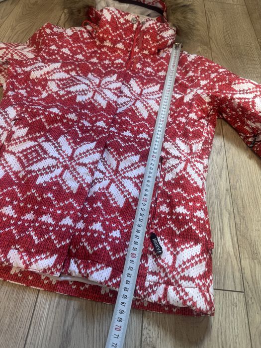 Яке roxy за сноуборд ,ски М