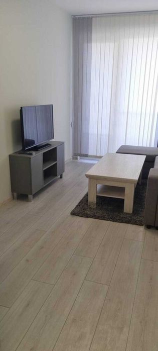 Дава се под наем Двустаен апартамент в Пловдив, Кършияка - 55 кв.м за 315 € - Снимка #1