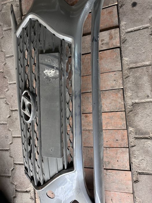 Передний бампер акцент