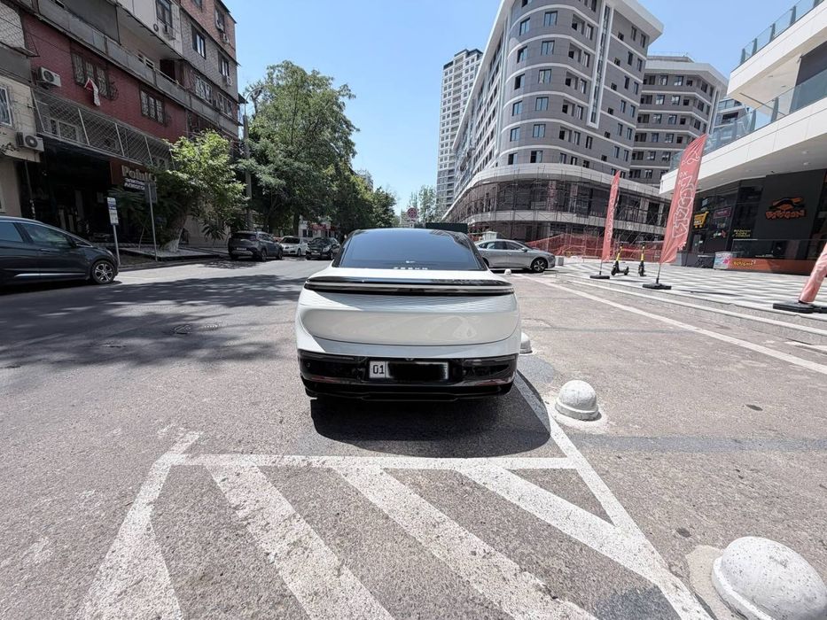 В наличии Zeekr 007 ( Dual Motor, 100Kwt, Stargate,)