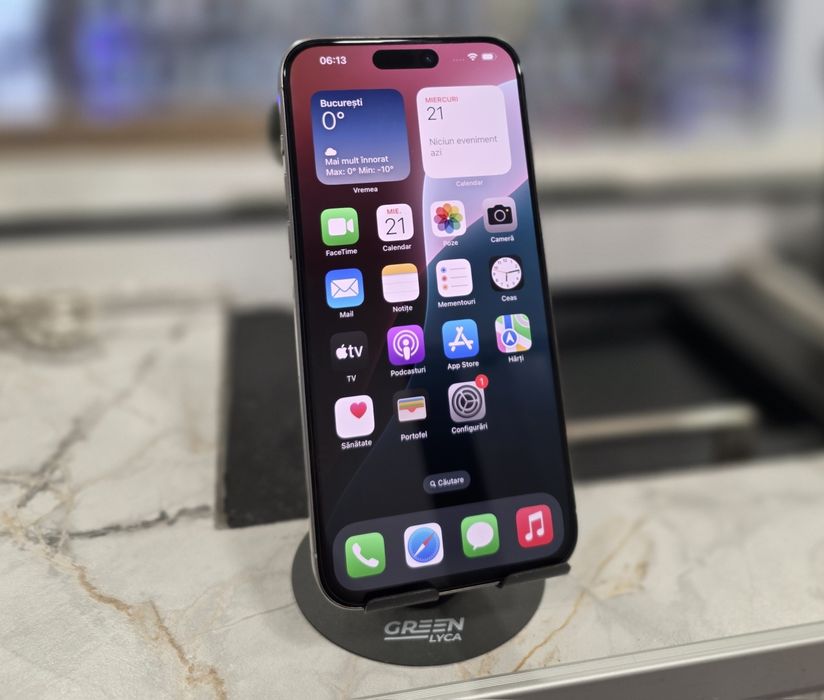 iPhone 15 Pro Max 256GB. White Titanium