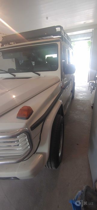 Mercedes Benz 290CD