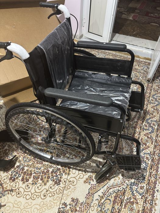 Инвалидная коляска