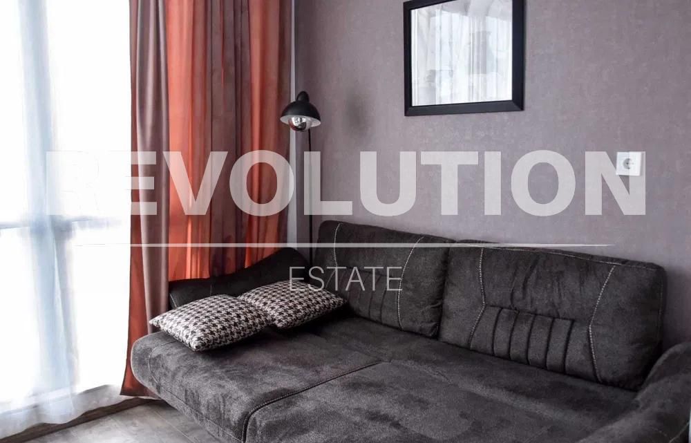 Дава се под наем Едностаен апартамент в Варна, Център - 40 кв.м за 425 € - Снимка #2