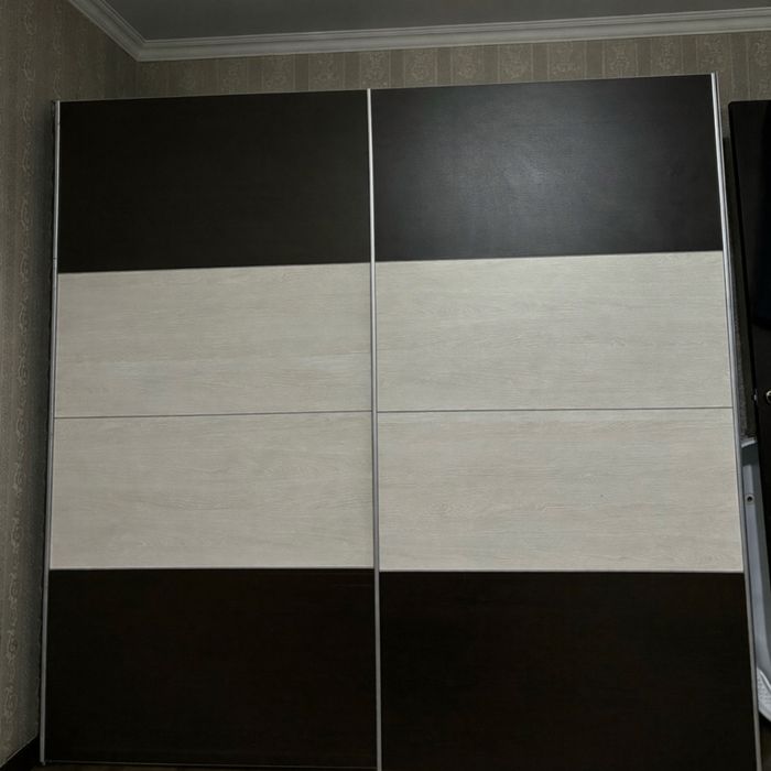 Шкаф-купе в хорошем состоянии, срочно