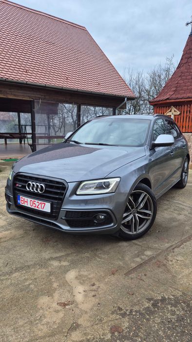 Audi SQ5 2015 3.0 313 cai BiTurbo
