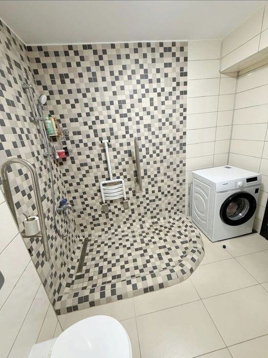 Vand apartament 2 camere Cosmopolis
