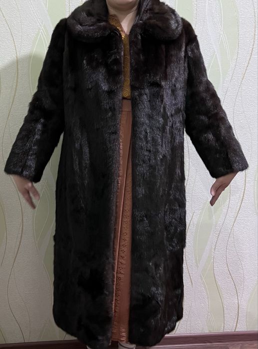 Норковая шуба хорошей качествой