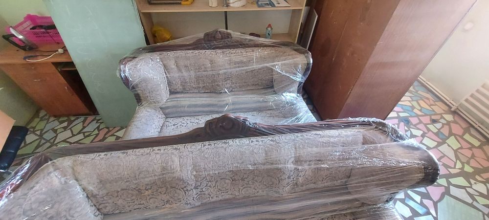 Срочно, продаётся диваны 4ка