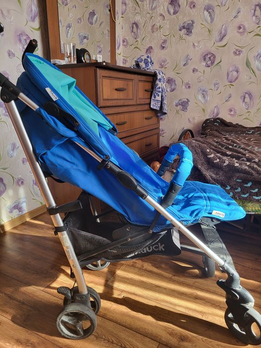 Продам коляску-трость от hauck