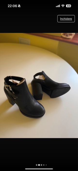 Ghete pana la glezna , imitatie de piele , marimea 36