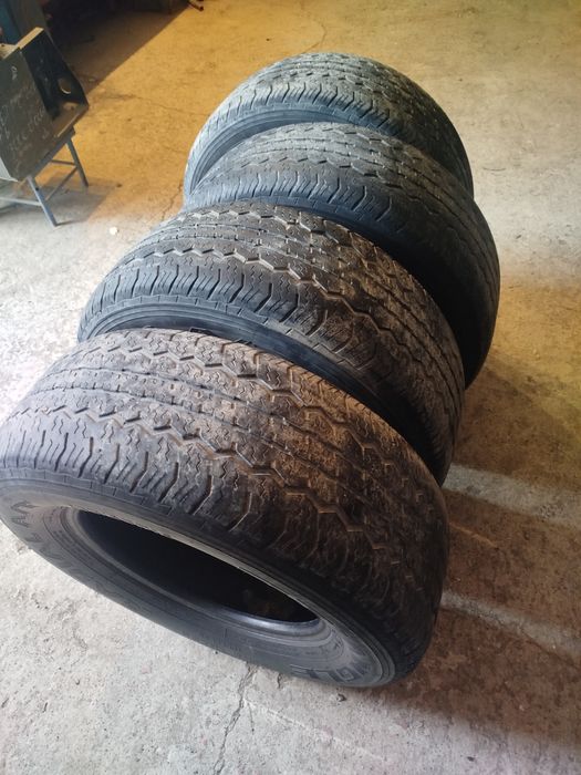 Продается б/у резина.