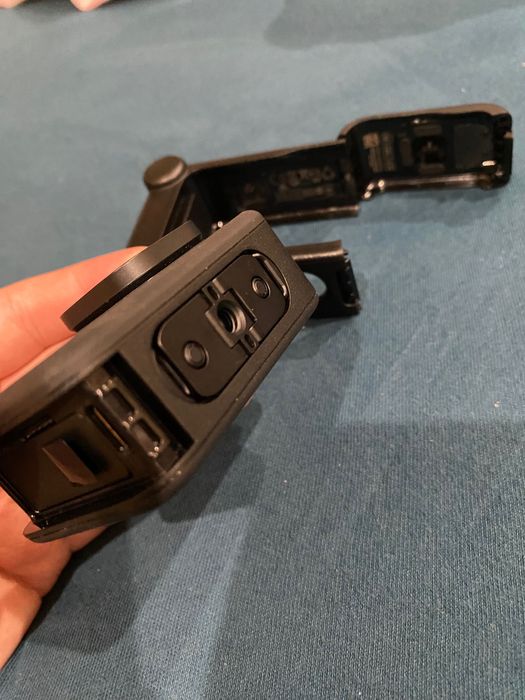 Продавам Екшън камера GOPRO HERO 13 CREATOR EDITION wi-fi, gps