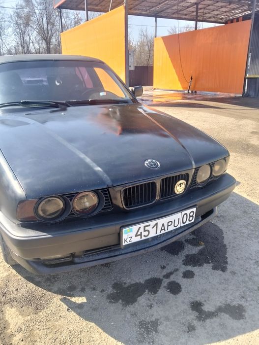 БМВ е34 м50б25 5серии