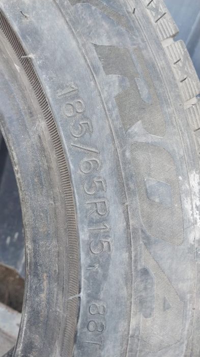 Покрышки  185/65/15