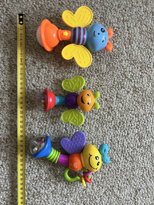 jucarii senzoriale, bebe fata sau baiat cu margini rotunjite