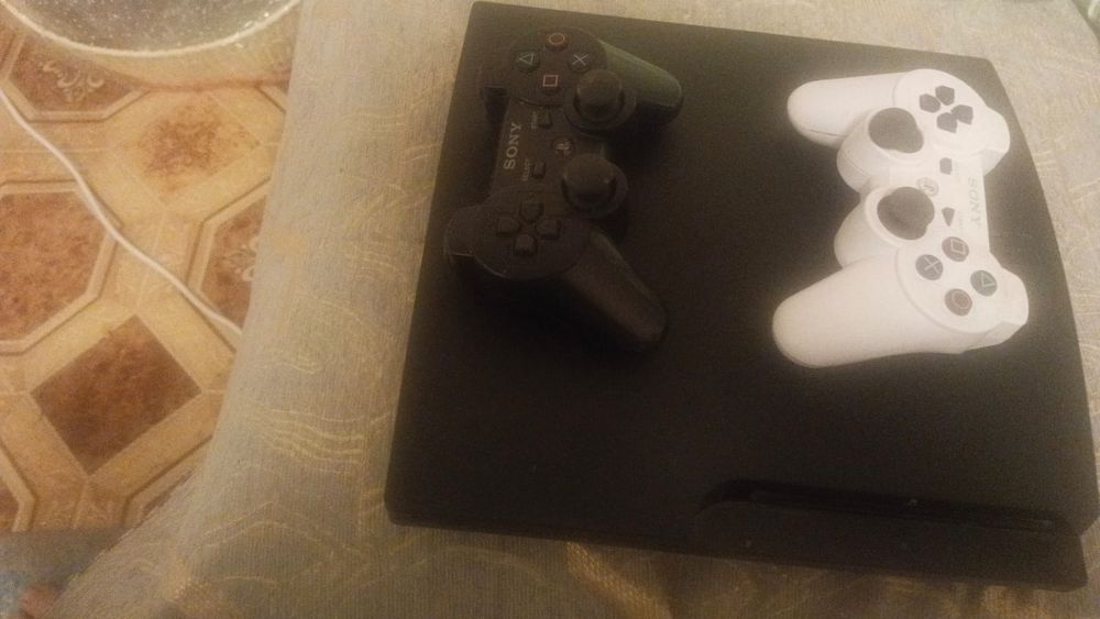 Плейстешен 3 слим