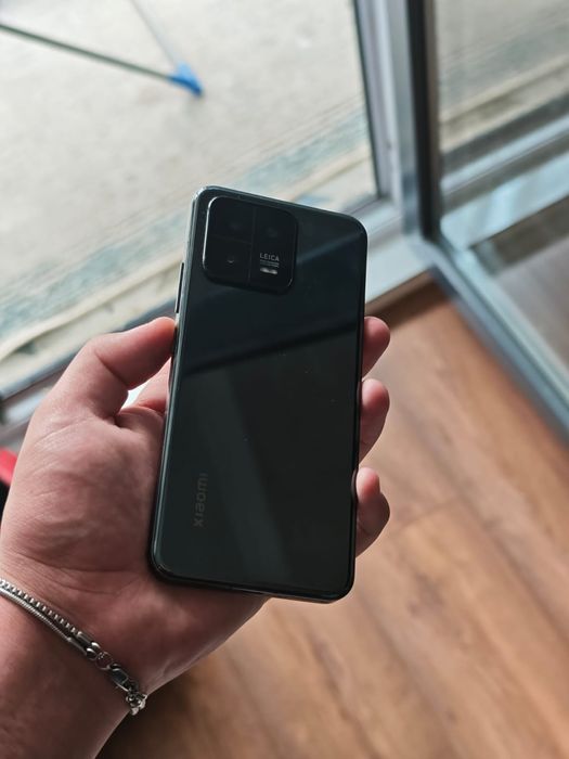 Xiaomi 13 256 гб